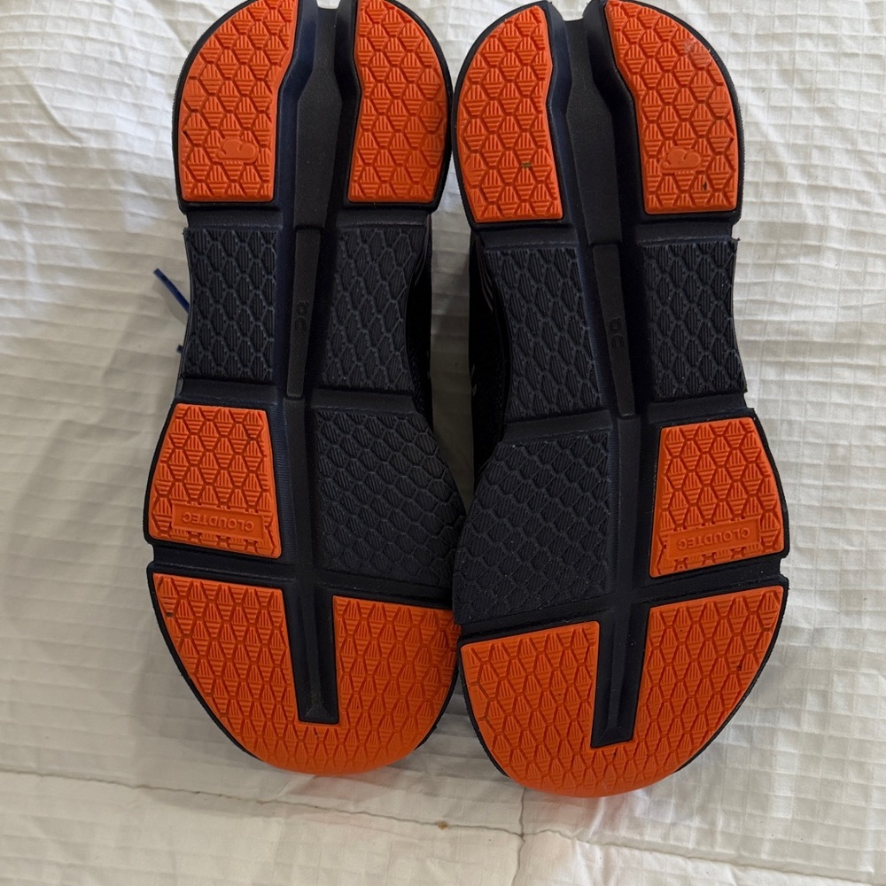 ON Cloudgo Running Shoes - Blue and Orange - Picture 3 of 9